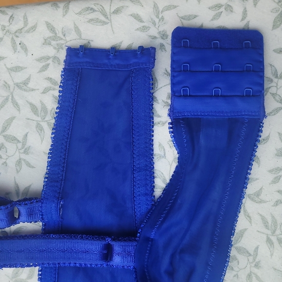Frederick's of Hollywood underwire blue bra size 42c - Picture 6 of 8